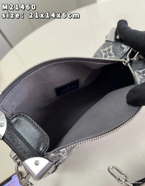 Official oldcobbler VUITTON TRUNK SIDE MM LOUIS 0729